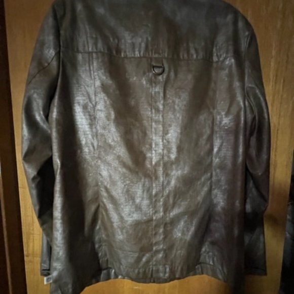 Shiny Leather look - Picture 6 of 7